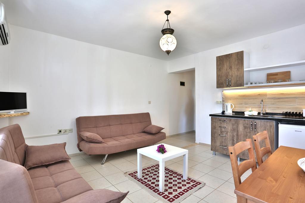 Limon Apart Apartment อัคยาคา ภายนอก รูปภาพ