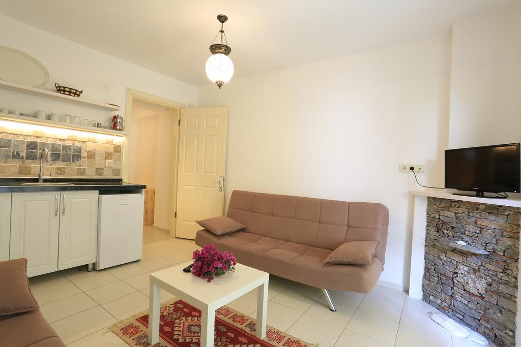 Limon Apart Apartment อัคยาคา ภายนอก รูปภาพ
